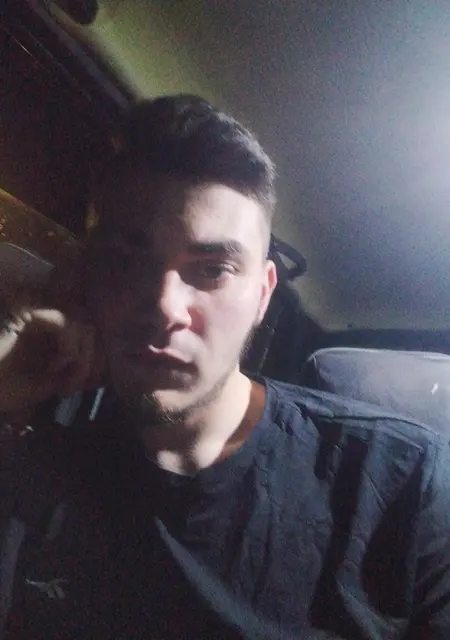Я Константин, 25, знакомлюсь для постоянных отношений в Уссурийске