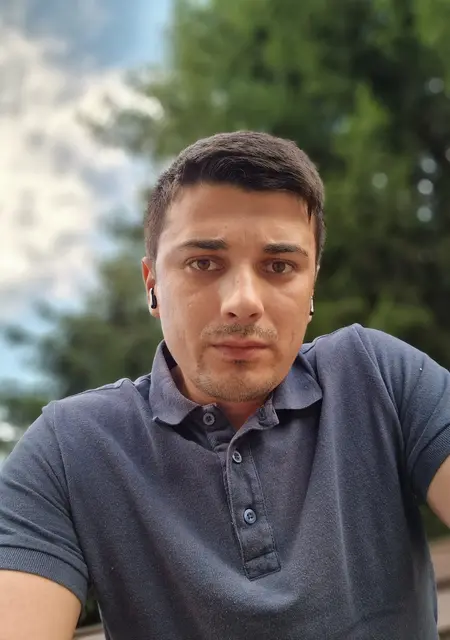 Александр из Томска, ищу на сайте знакомства без обязательств