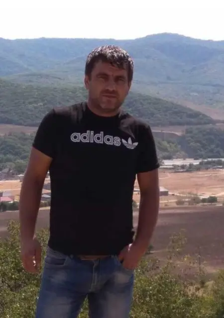 Марат из Хасавюрта, мне 35, познакомлюсь для приятного времяпровождения