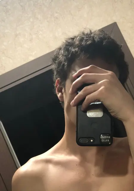 Я Алим, 21, знакомлюсь без обязательств в Нальчике