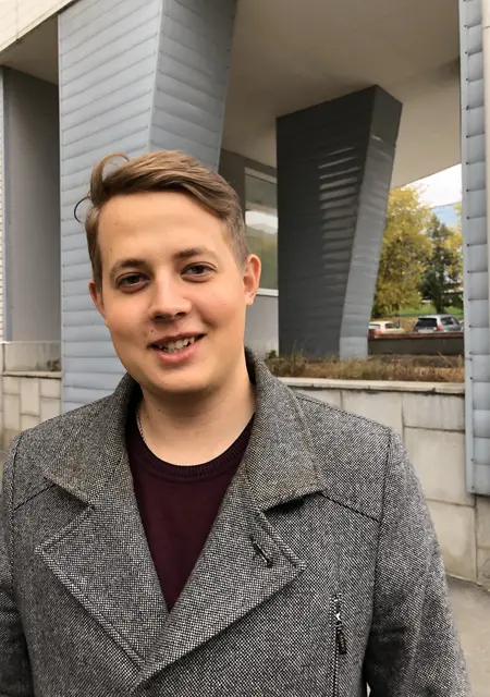 Я Алексей, 28, из Барнаула, ищу знакомство для постоянных отношений