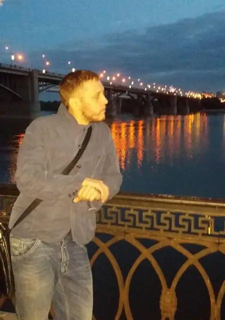 Я Евгений, 40, знакомлюсь без обязательств в Новом Уренгое