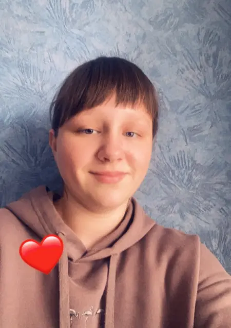 Полина из Ростова-на-Дону, мне 19, познакомлюсь для общения