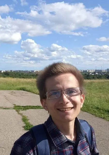 Роман из Новосибирска, мне 20, познакомлюсь на одну ночь