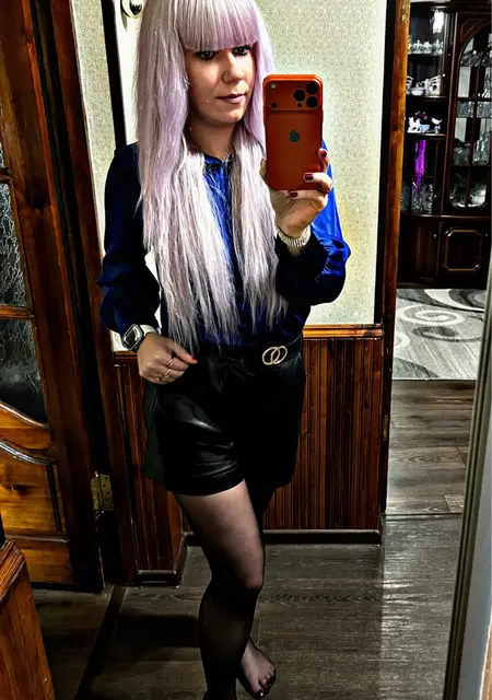 Я Вика, 31, из Гукова, ищу знакомство для дружбы