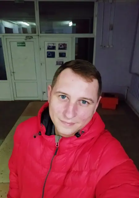 Эдуард Серегин из Могилёва, мне 36, познакомлюсь