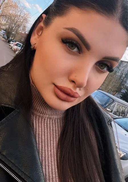 Я Ксения, 25, знакомлюсь для дружбы в Курске