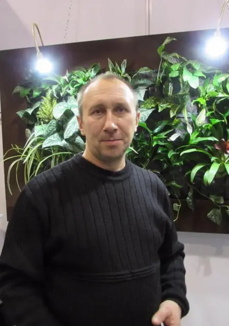 Таракан из Ханты-Мансийска, ищу на сайте знакомства на одну ночь