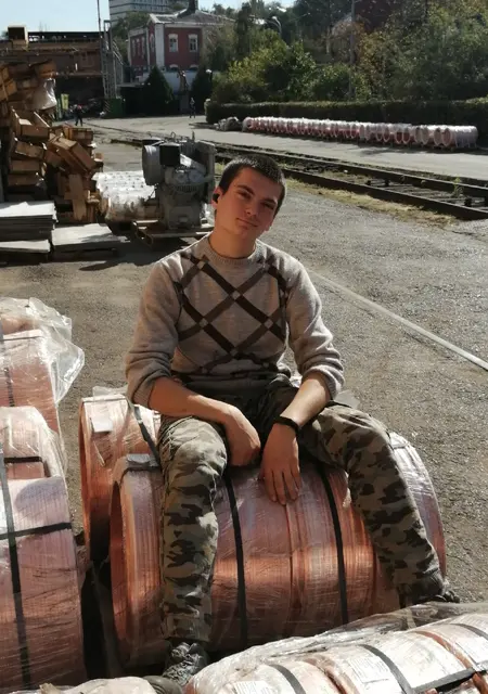 Я Даня, 21, из Таганрога, ищу знакомства без обязательств