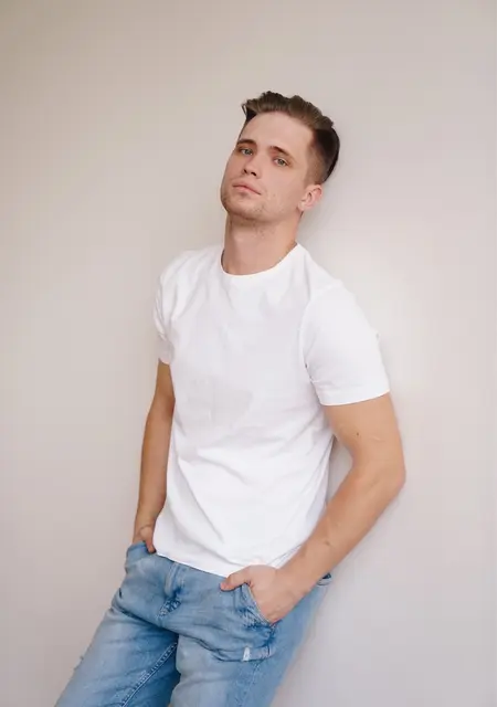 Я Евгений, 30, знакомлюсь без обязательств в Москве