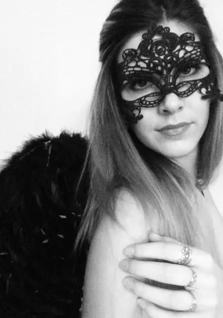 Марина из Златоуста, мне 33, познакомлюсь на одну ночь