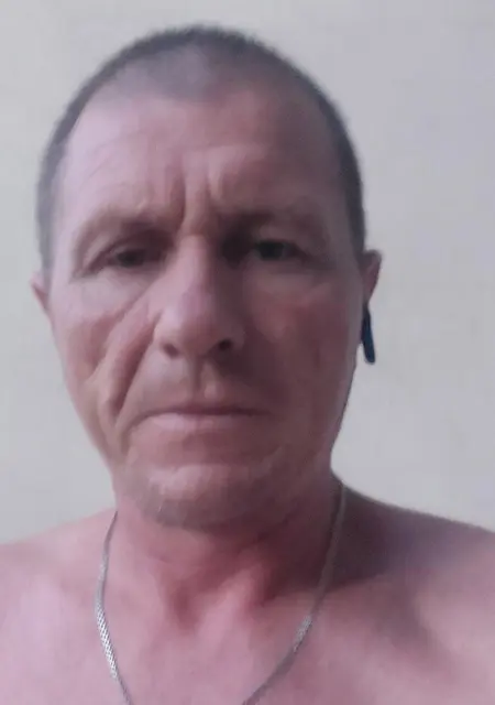 Я Владимир, 52, из Мариуполя, ищу знакомства на одну ночь