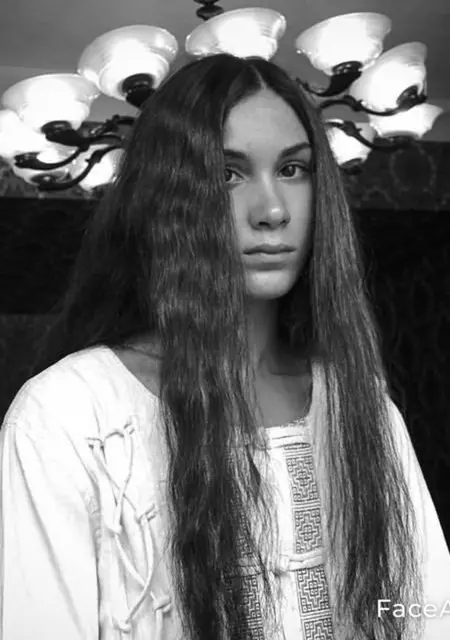 Я Ева, 24, знакомлюсь для общения в Чернигове