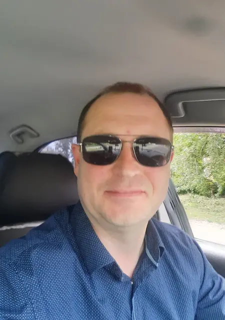 Я Артём, 48, из Вологды, ищу знакомство для дружбы