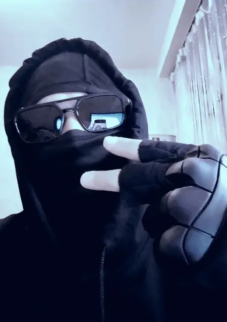 Я Евгений, 31, из Ачинска, ищу знакомства на одну ночь