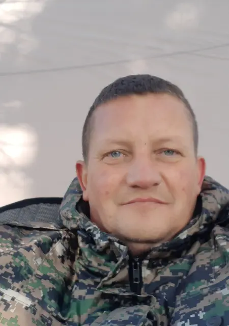 Алекс из Волжского, мне 51, познакомлюсь на одну ночь