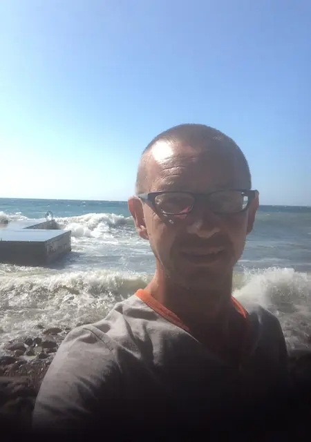 Я Вадим, 48 років з Хмельницького, шукаю знайомство для приємного проведення часу