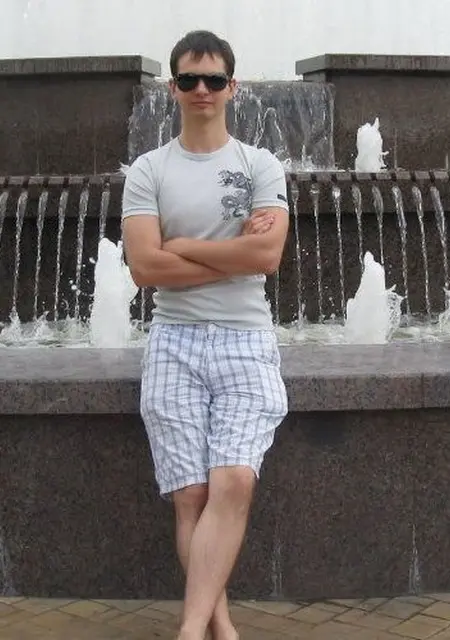 Миша из Дубны, ищу на сайте постоянные отношения