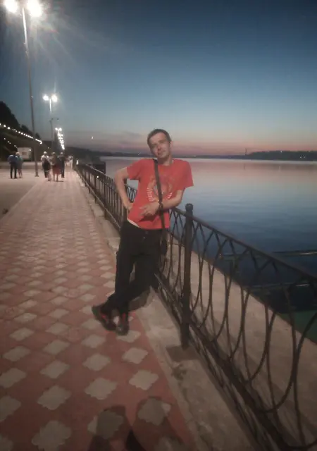 Иван из Заволжска, ищу на сайте приятное времяпровождение