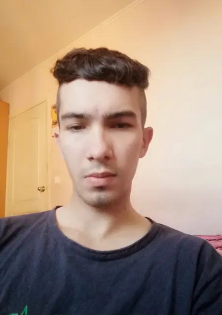 Пётр из Елизова, ищу на сайте общение