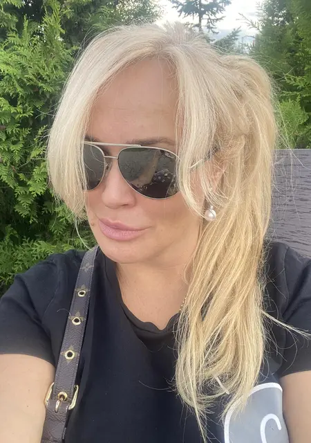 Николь из Москвы, ищу на сайте знакомства на одну ночь