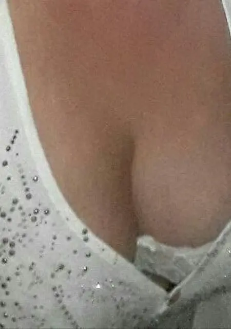 Ната из Симферополя, мне 44, познакомлюсь на одну ночь