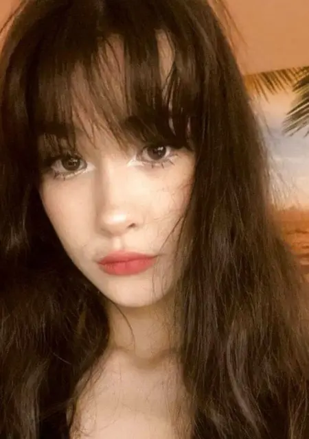 Я Арина, 20, из Кемерово, ищу знакомство для дружбы