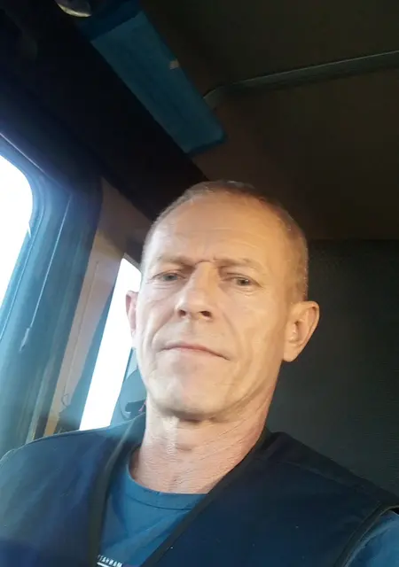 Я Николай, 48, знакомлюсь для приятного времяпровождения в Туапсе