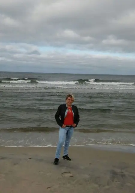 Я Ewa, 41, знакомлюсь в Варшаве