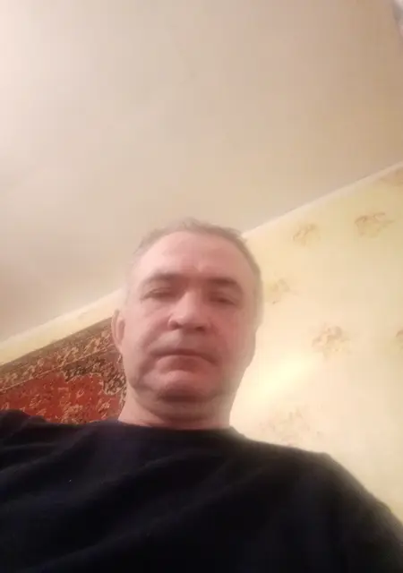Я Дмитрий, 55, из Вышнего Волочка, ищу знакомства на одну ночь