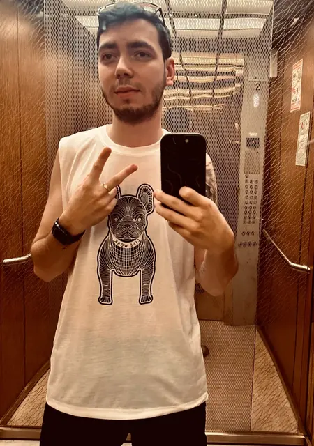 Я Александр, 27, из Калуги, ищу знакомство для совместных путешествий