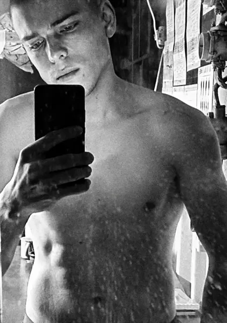 Я Александр, 24, из Находки, ищу знакомство для вирта