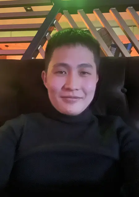 Рома из Улан-Удэ, мне 29, познакомлюсь без обязательств