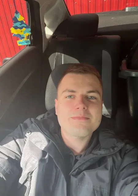 Я Александр, 24, знакомлюсь для открытые отношения в Серпухове