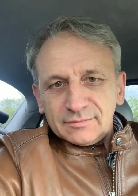 Yra из Ростова-на-Дону, ищу на сайте знакомства на одну ночь