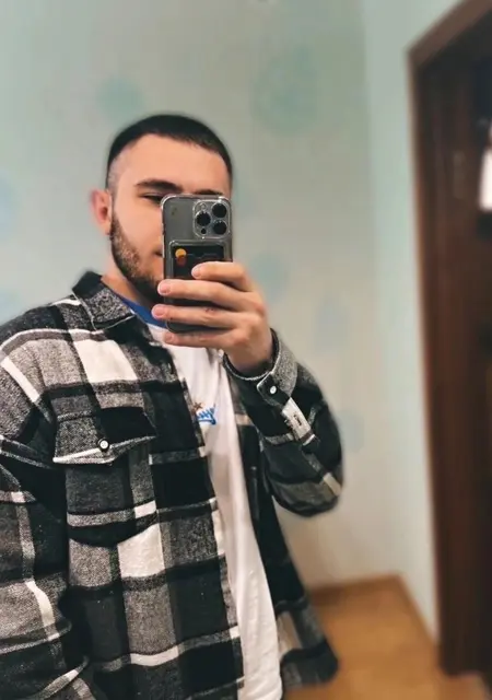 Я Даниил, 24, знакомлюсь для общения в Москве