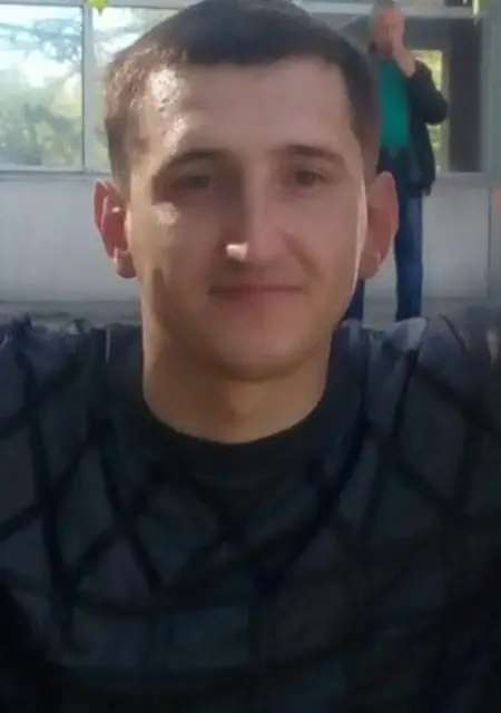 Евгений из Николаевска-на-Амуре, мне 31, познакомлюсь для вирта