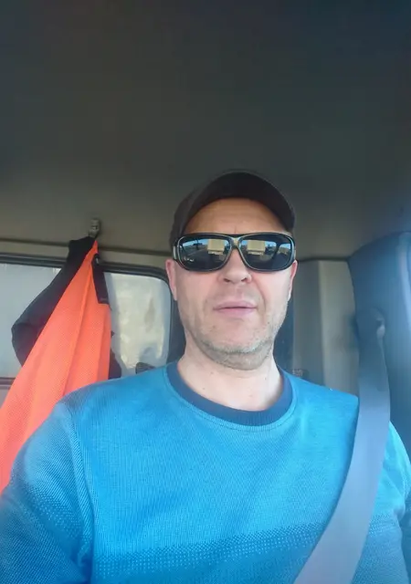 Я Сергей, 55, знакомлюсь на одну ночь в Екатеринбурге