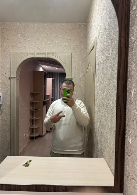 Я Даниил, 20, из Благовещенска, ищу знакомство для приятного времяпровождения