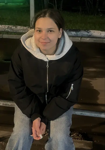 Я Снежанп, 26, знакомлюсь для вирта в Москве