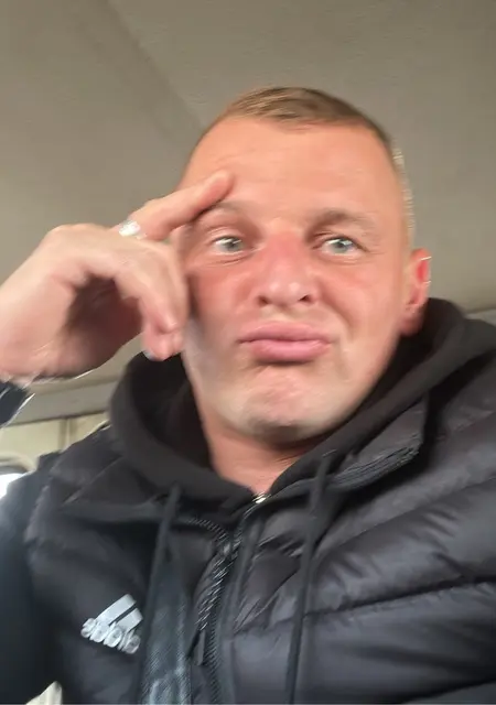 Сергей из Новочеркасска, ищу на сайте знакомства на одну ночь