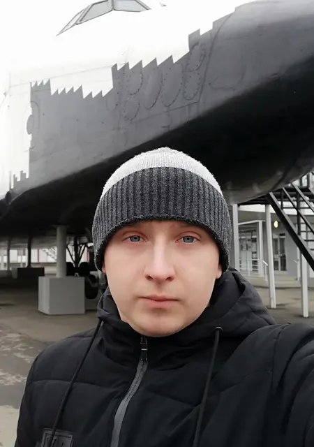 Я Анатолий, 37, знакомлюсь на одну ночь в Реже