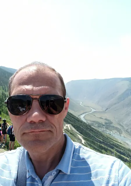 Я Виталий, 46, знакомлюсь для общения в Томске