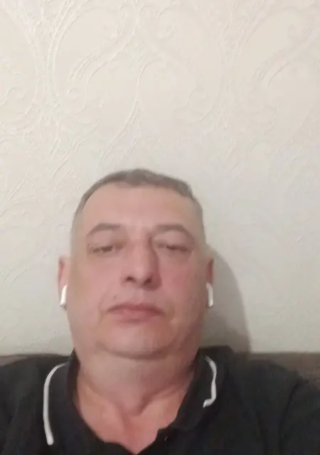 Я Сергей, 52, из Омска, ищу знакомства без обязательств