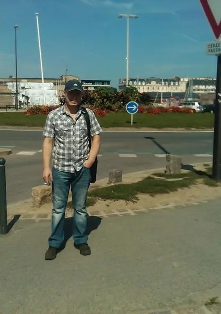 Дима из Петрозаводска, ищу на сайте знакомства на одну ночь