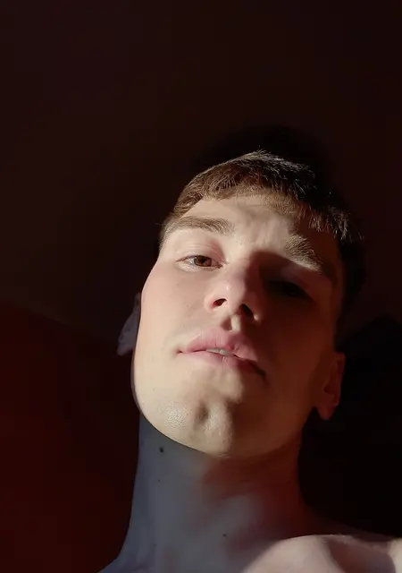 Я Boris, 25, из Тулы, ищу знакомства без обязательств