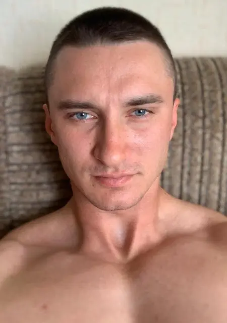 Я Андрей, 30, знакомлюсь для дружбы в Морозовске