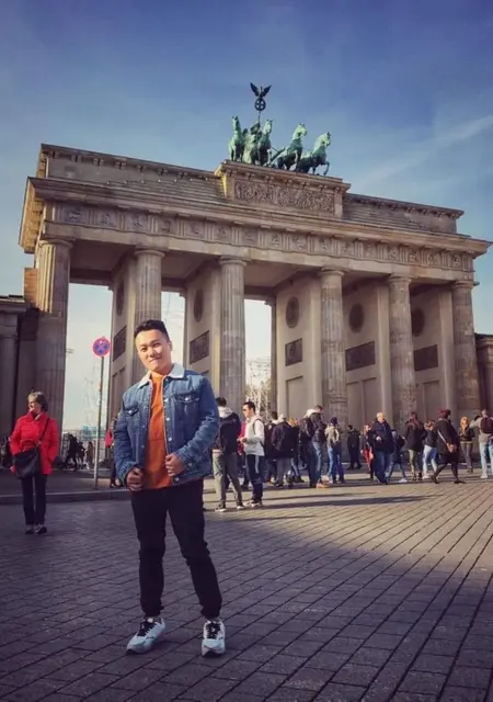 Tyler из Варшавы, мне 29, познакомлюсь