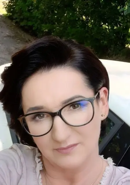 Я Justyna, 45, знакомлюсь в Варшаве