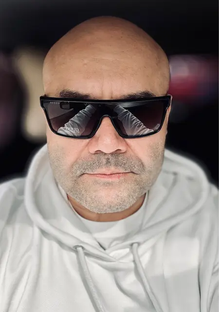 Александр из Ульяновска, мне 50, познакомлюсь на одну ночь